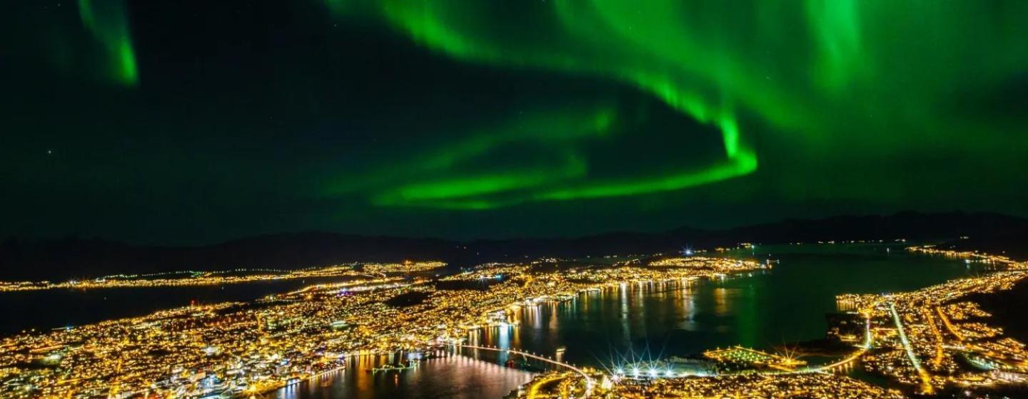 Old Town Square City Center Tromsø Exterior foto